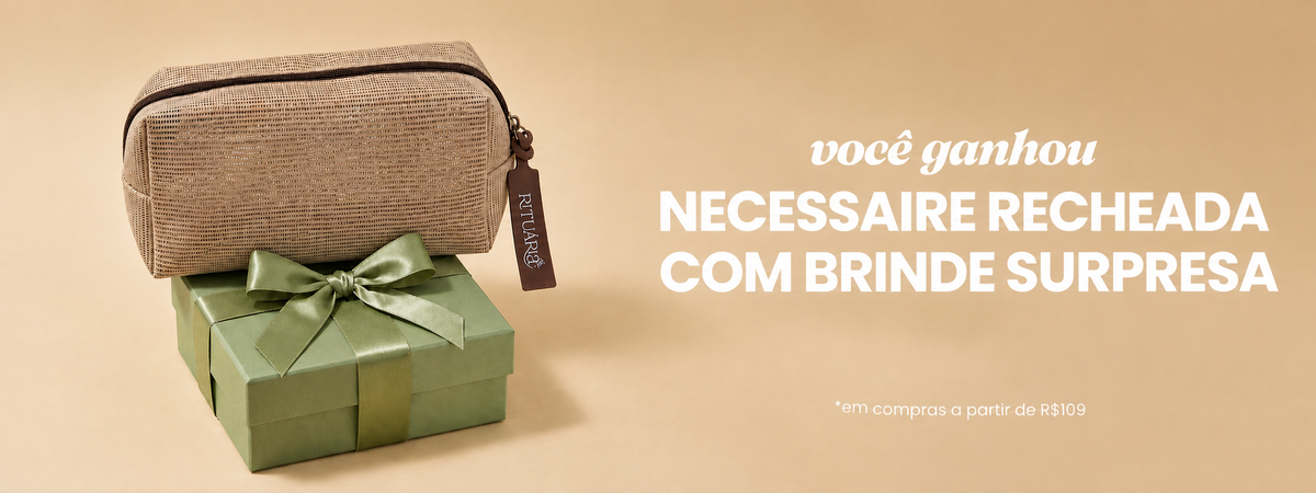 necessaire + brinde surpresa